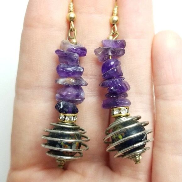 Vintage Purple Beaded Dangle Drop Earrings, Fun Spiral, Polished Stone, Estate - Picture 1 of 5